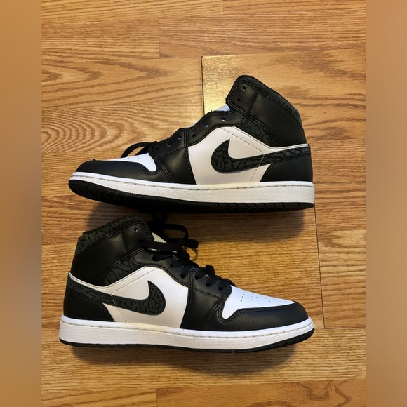 Air Jordan 1 Mid SE Men’s Size 9 Sold on Mercari - Picture 2 of 8